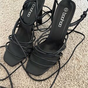 Boohoo Elegant Black Strappy Heels